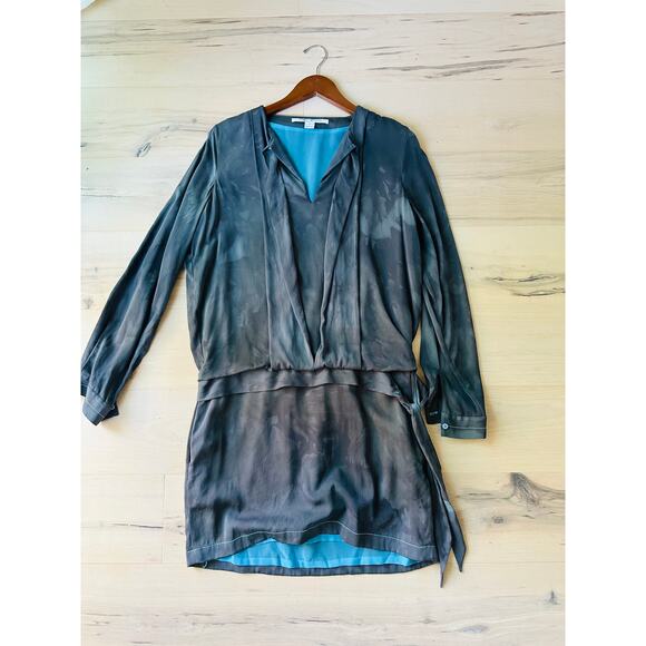 Diane Von Furstenberg Silk Y2K Does 40s Dress Mini Grey Tie Dye Print - Picture 9 of 10